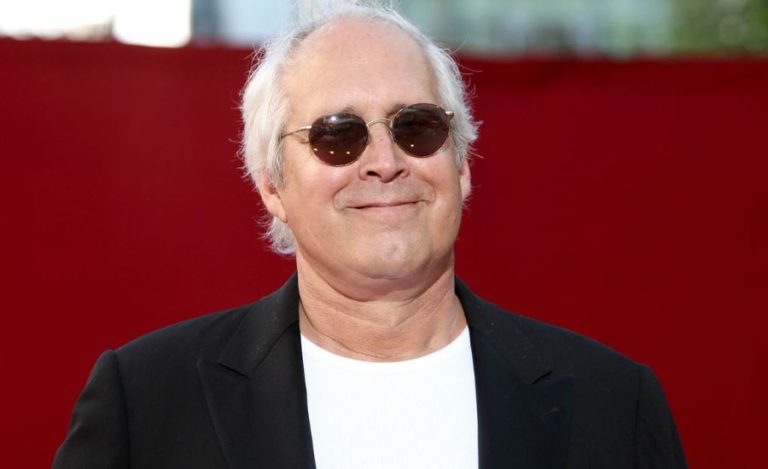 Chevy Chase Net Worth, Career, Age, Height, Awards, And More