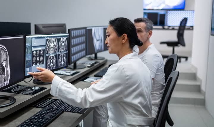 Tips To Find The Best “Radiologist Near Me”