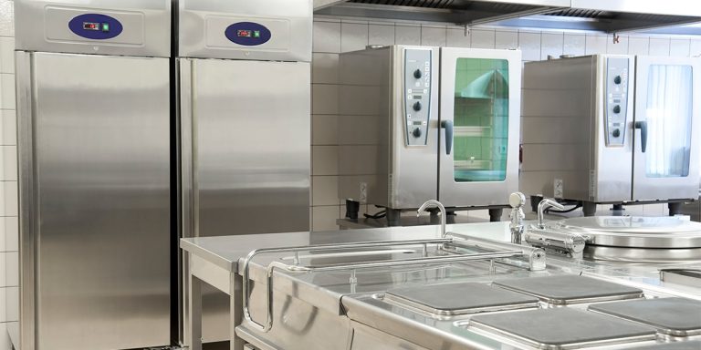 How to Choose the Right Dedicated Kitchen Facilities for Your Business