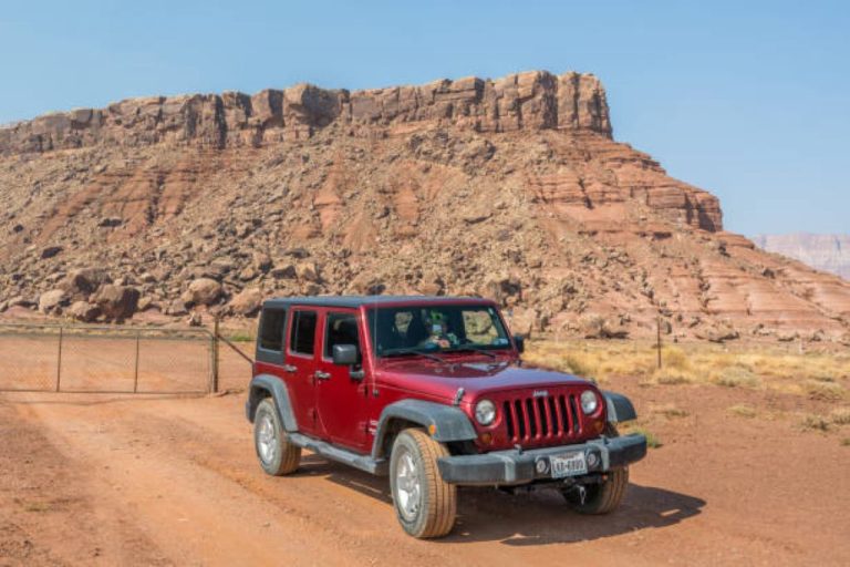 Exploring the Wild West: Unveiling Arizona’s Beauty with Safari Jeep Tours