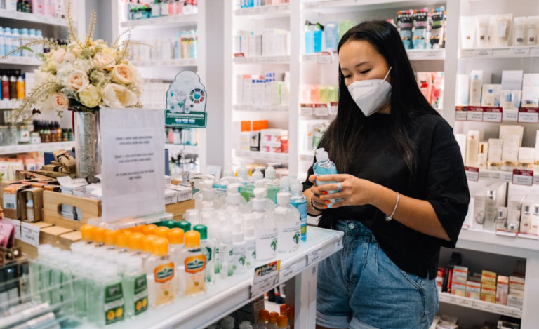 8 Things to Consider When Choosing a Pharmacy